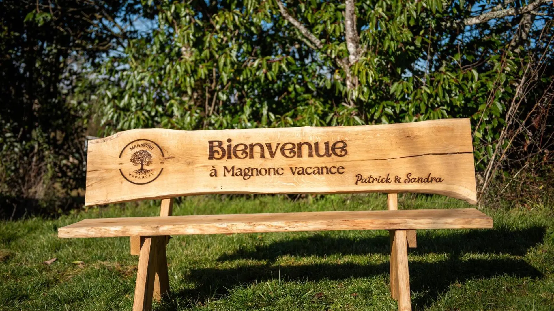 Magnone Vacance - Gite Belle Vue Lavercantière 0*,  Francia